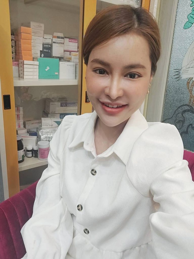 รีวิว ลดแก้ม ลดเหนียง ที่ HERS CLINIC